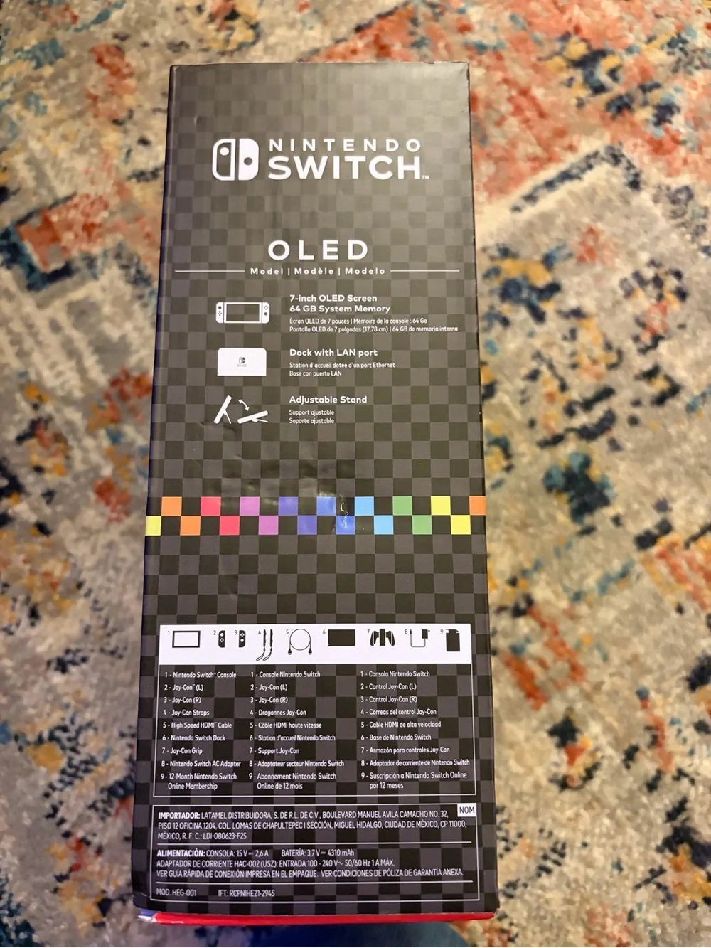 Nintendo Switch OLED White Console – original Box Art + accessories